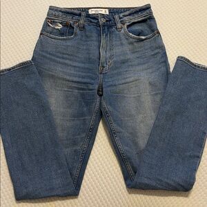 Abercrombie & Fitch High Rise Jeans